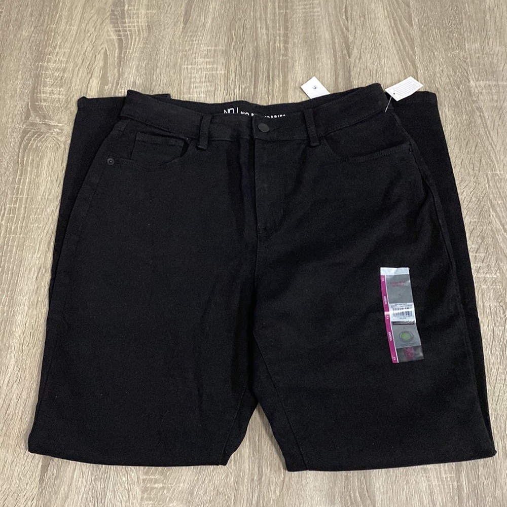 High-Rise Pants - Picture 3 of 4